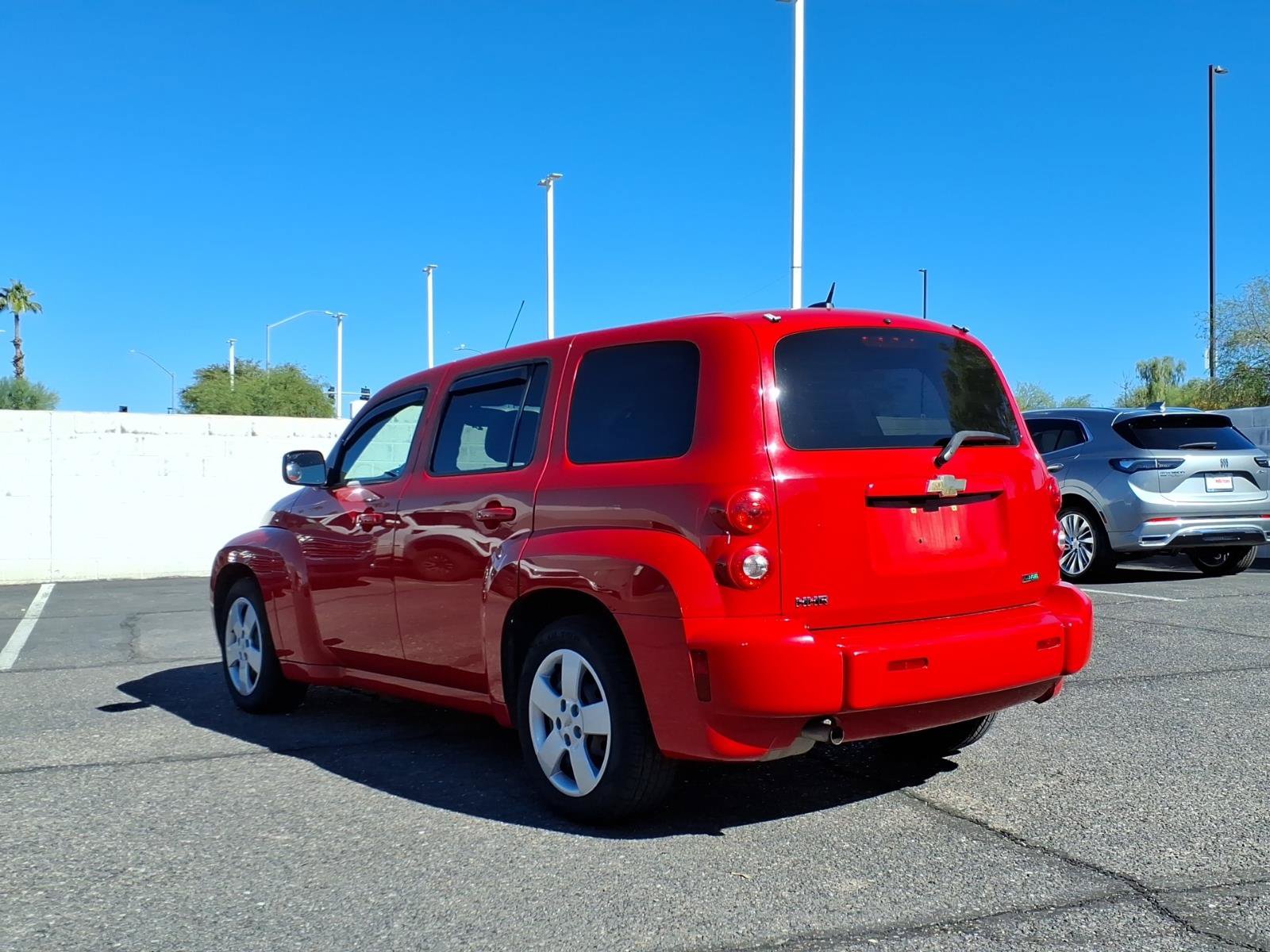 Used 2011 Chevrolet HHR LS FWD image 3