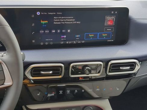 New 2026 Nissan Sentra SL FWD image 21