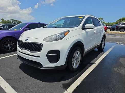 Used 2019 Kia Sportage LX w/ Option Group 017 FWD image 5