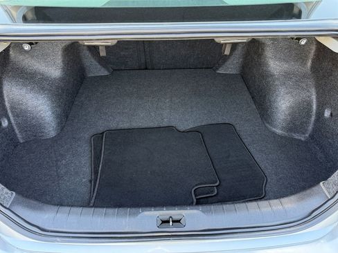 Used 2024 Nissan Altima 2.5 SV image 19