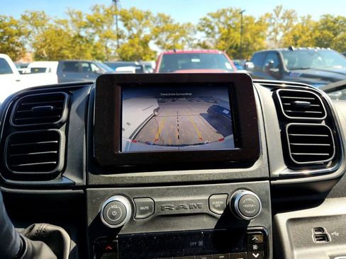 New 2025 RAM ProMaster 1500 w/ Convenience Group image 18