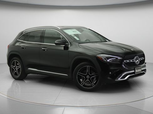 New 2026 Mercedes-Benz GLA 250 image 13