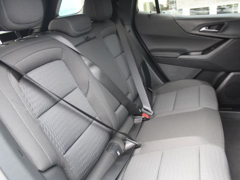 New 2027 Chevrolet Equinox LT FWD image 16