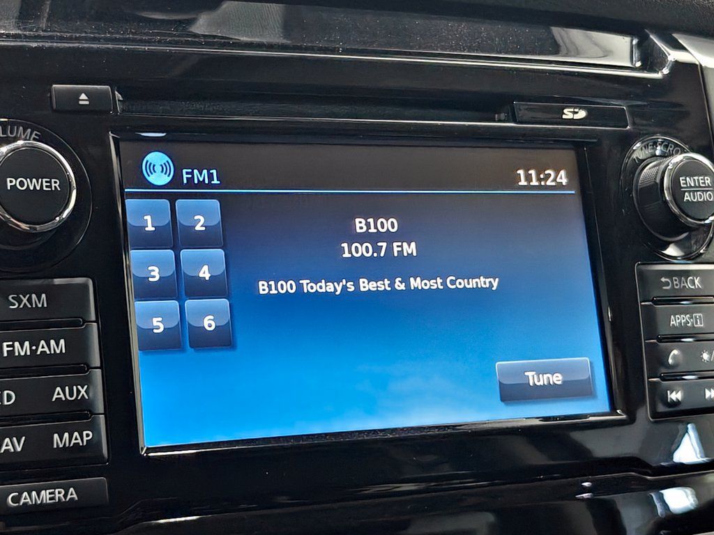 Used 2018 Nissan Titan Platinum Reserve AWD/4WD image 36