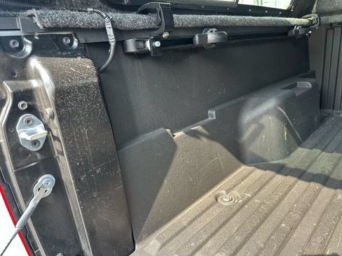 Certified 2024 Toyota Tacoma SR5 AWD/4WD image 29