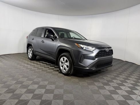 Used 2025 Toyota RAV4 LE FWD image 4