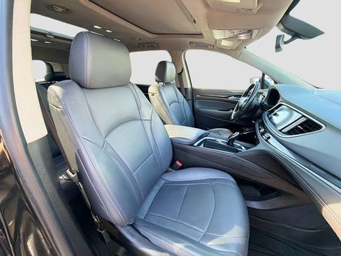 Used 2020 Buick Enclave Essence w/ Sport Touring Edition AWD/4WD image 28