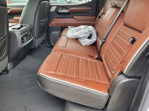 New 2026 GMC Sierra 1500 Denali Ultimate AWD/4WD image 8