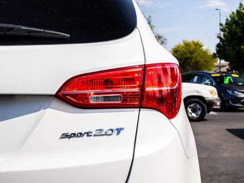 Used 2016 Hyundai Santa Fe Sport 2.0T FWD image 10
