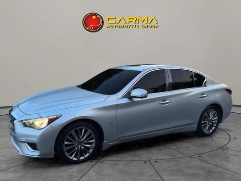 Used 2018 INFINITI Q50 Luxe w/ Sensory Package (Luxe) image 2