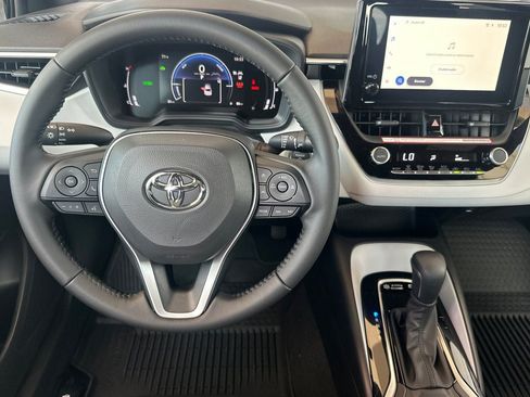 New 2026 Toyota Corolla SE w/ SE Premium Package FWD image 17