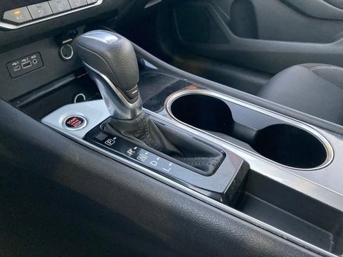 Used 2024 Nissan Altima 2.5 SV image 26