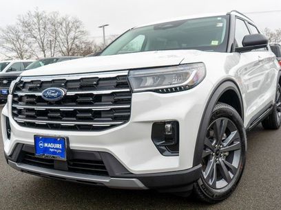 New 2026 Ford Explorer Active w/ Active Comfort Package
