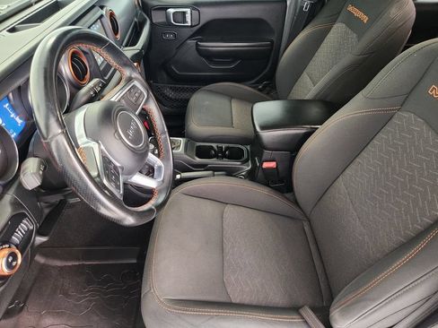 Used 2021 Jeep Gladiator Mojave w/ LED Lighting Group AWD/4WD image 13