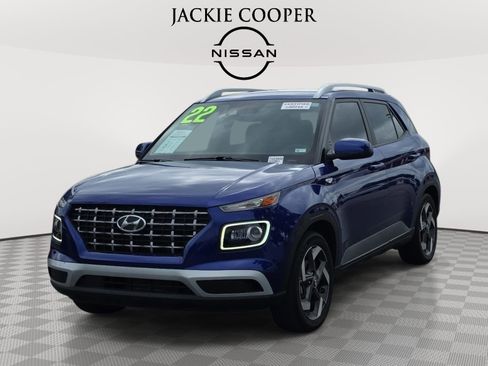 Used 2022 Hyundai Venue Limited w/ Cargo Package FWD image 1