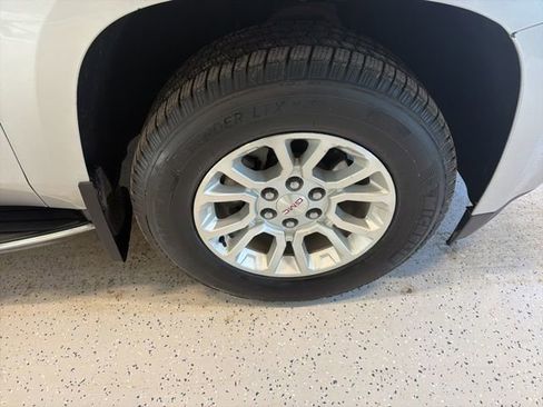 Used 2018 GMC Yukon XL SLT w/ Open Road Package image 13