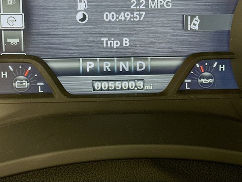 Used 2024 RAM 2500 Laramie w/ Safety Group image 19