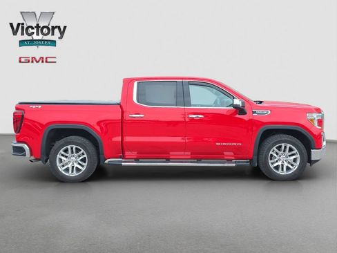 Used 2021 GMC Sierra 1500 SLT w/ SLT Premium Package AWD/4WD image 18