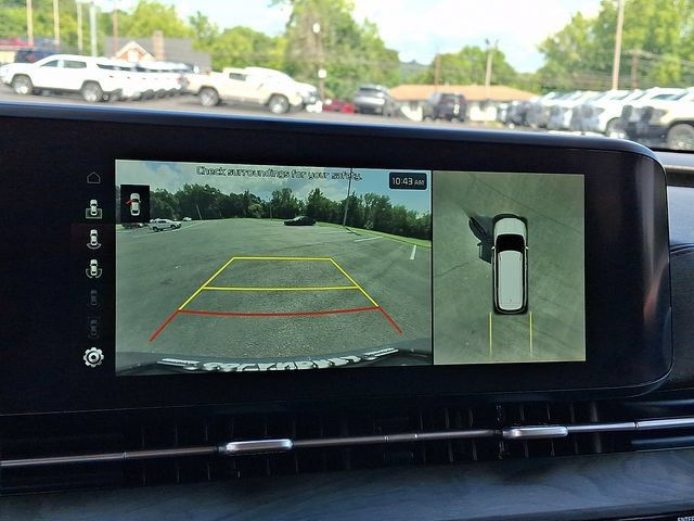 Used 2023 Kia Carnival SX FWD image 22