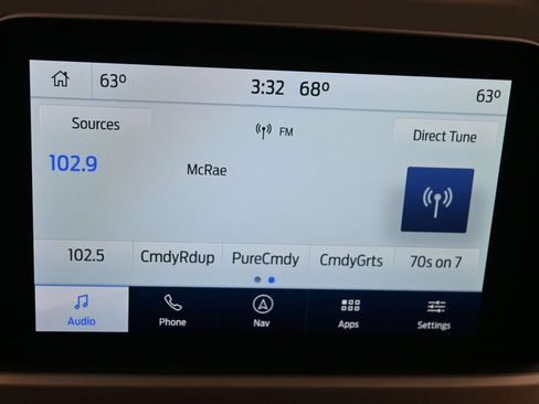 Used 2022 Ford Escape SE w/ SE Sport Appearance Package FWD image 19