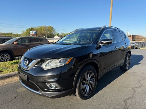 Used 2014 Nissan Rogue SL w/ SL Premium Package image 3