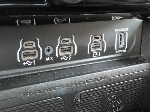 Used 2025 RAM 1500 Laramie w/ Night Edition AWD/4WD image 21