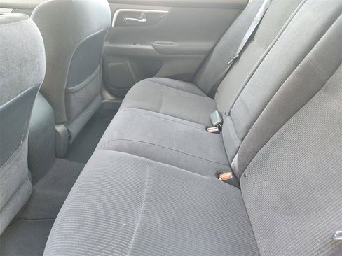 Used 2013 Nissan Altima 2.5 S image 28