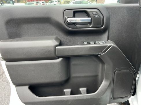 Used 2022 Chevrolet Silverado 1500 Custom Trail Boss image 8