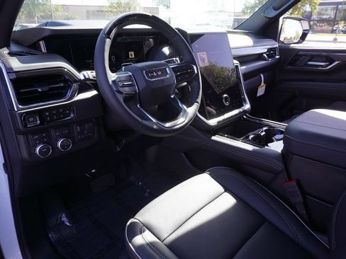 New 2026 GMC Yukon XL Elevation AWD/4WD image 19