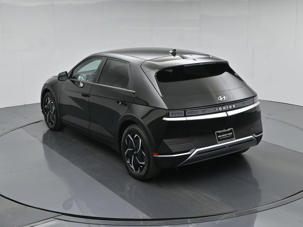 Used 2022 Hyundai Ioniq 5 SEL RWD image 39