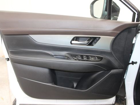 Used 2025 Nissan Murano Platinum w/ Cargo Package AWD/4WD image 28
