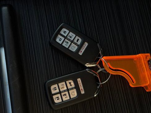 Used 2022 Honda Odyssey EX-L image 37