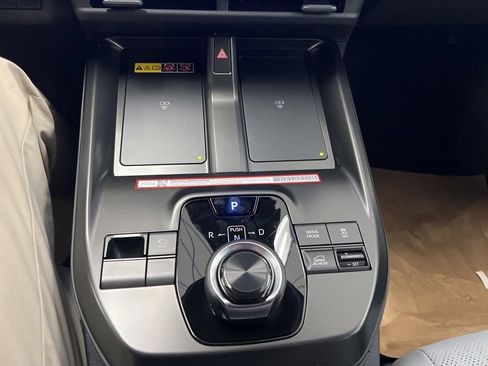 New 2026 Subaru Uncharted AWD image 30