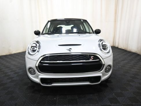 Used 2021 MINI Cooper S FWD image 2