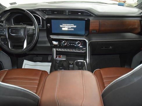 Used 2024 GMC Sierra 1500 Denali Ultimate image 32