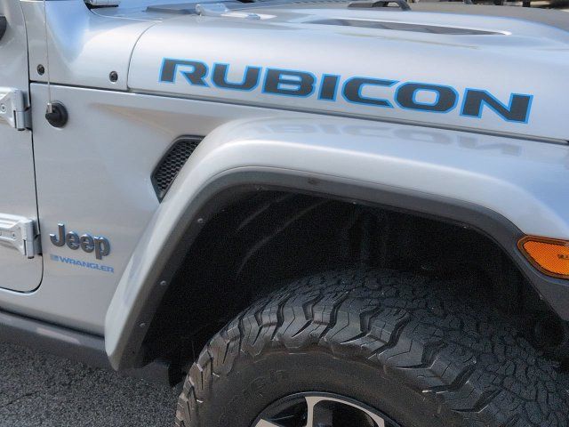 Used 2023 Jeep Wrangler Unlimited Rubicon 4xe w/ Steel Bumper Group AWD/4WD image 12