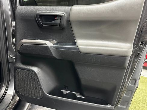 Used 2021 Toyota Tacoma SR5 image 25