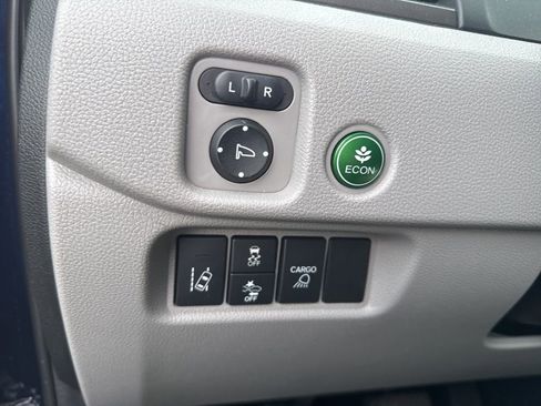 Used 2023 Honda Ridgeline RTL image 11