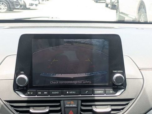 Used 2021 Nissan Altima 2.5 SR w/ SR Premium Package FWD image 20