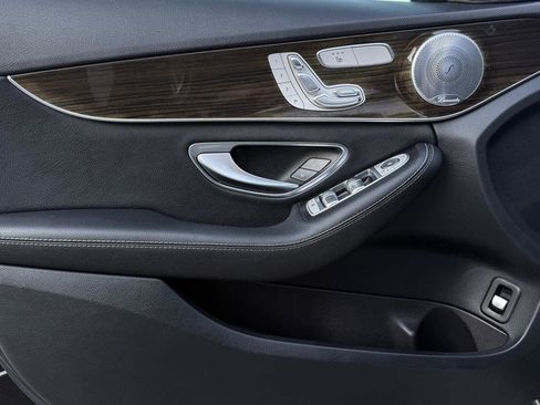 Used 2017 Mercedes-Benz C 300 4MATIC Sedan image 26