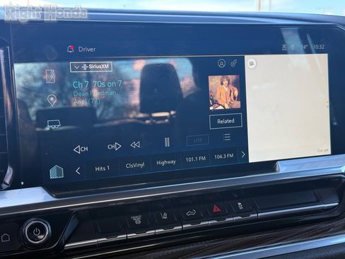 Used 2024 Chevrolet Silverado 2500 LT image 20