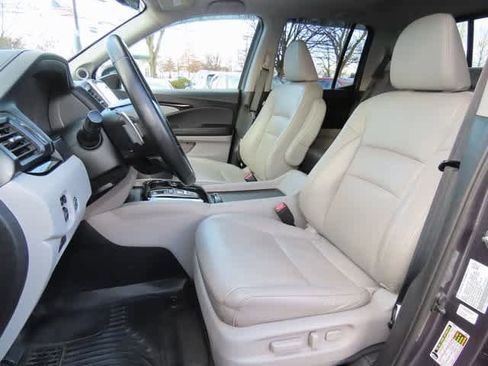 Certified 2020 Honda Ridgeline RTL-E image 14