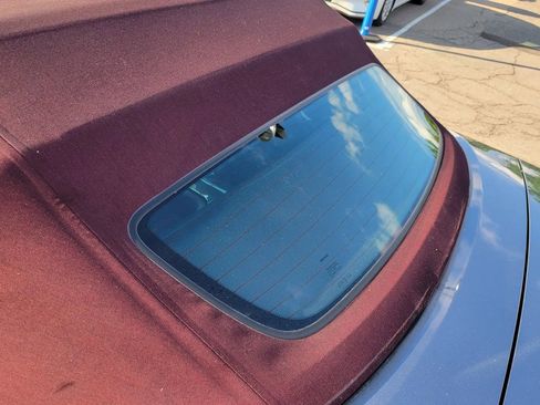 Used 2015 Nissan 370Z Touring Sport image 19