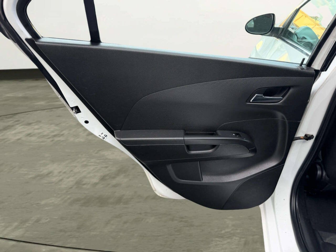 Used 2016 Chevrolet Sonic LT FWD image 20