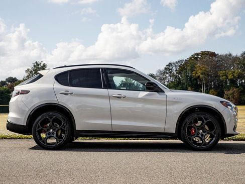 New 2025 Alfa Romeo Stelvio Sprint w/ Veloce Package image 2