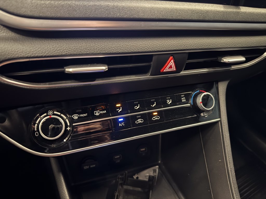 Used 2023 Hyundai Sonata SE FWD image 15