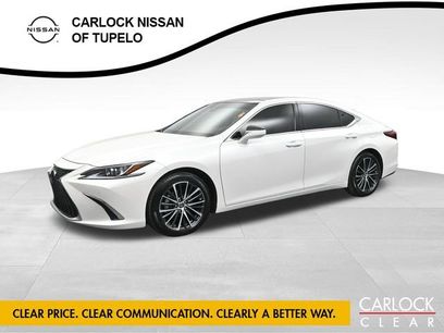 Used 2025 Lexus ES 350 w/ Premium Package