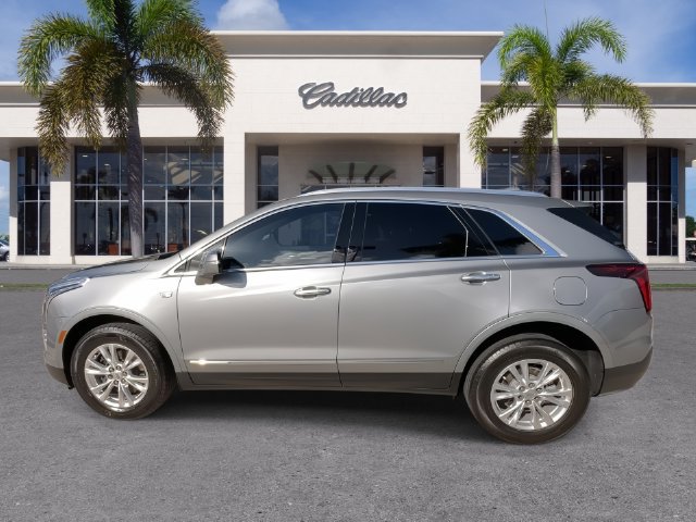 Certified 2024 Cadillac XT5 Luxury FWD image 8