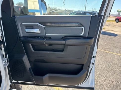Used 2022 RAM 2500 Big Horn image 16