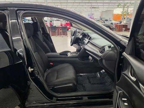 Used 2019 Honda Civic LX image 30